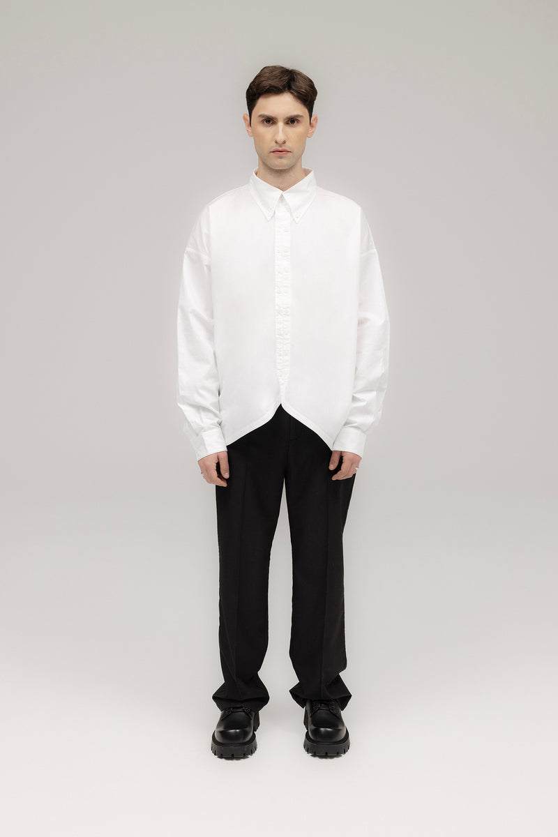 Das Shirt mit abnehmbarer Kapuze