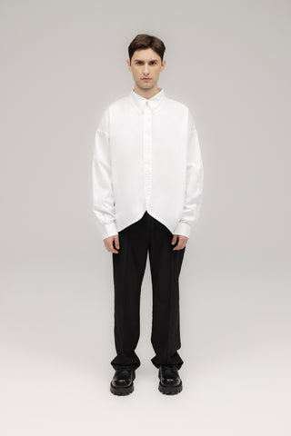 Das Shirt mit abnehmbarer Kapuze